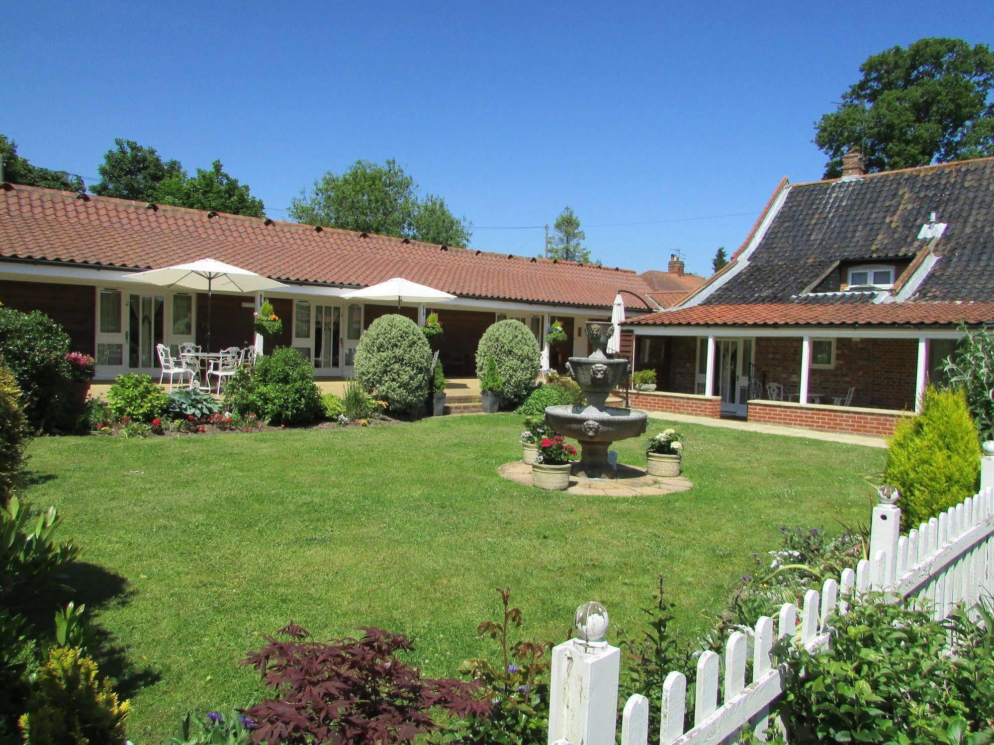 Bed and Breakfast Decoy Barn Fritton Esterno foto
